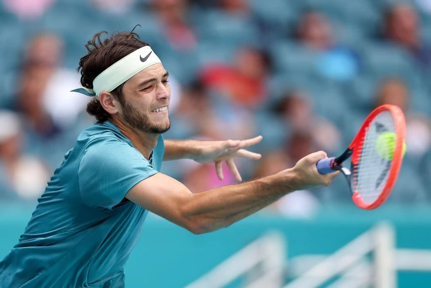 Tay vợt người Mỹ - Taylor Fritz nhiều khả năng đụng độ Alcaraz tại tứ kết. Ảnh: GETTY Tay vợt người Mỹ - Taylor Fritz nhiều khả năng đụng độ Alcaraz tại tứ kết. Ảnh: GETTY