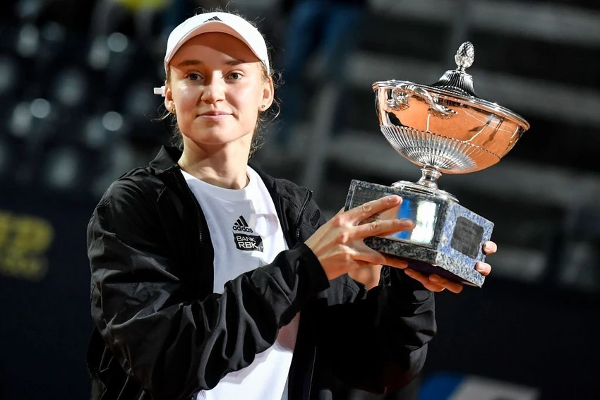 Tay vợt Elena Rybakina đạt phong độ tốt trong năm 2023. Ảnh: GETTY Tay vợt Elena Rybakina đạt phong độ tốt trong năm 2023. Ảnh: GETTY