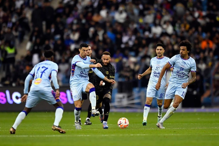 Neymar mong đợi được đối đầu Ronaldo tại Saudi Pro League. Ảnh: GETTY