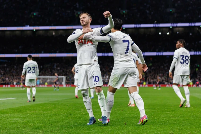 tottenham-dan-dau-ngoai-hang-anh.jpg