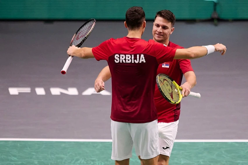 vi-sao-djokovic-tai-xuat-o-noi-dung-danh-doi-4.jpg