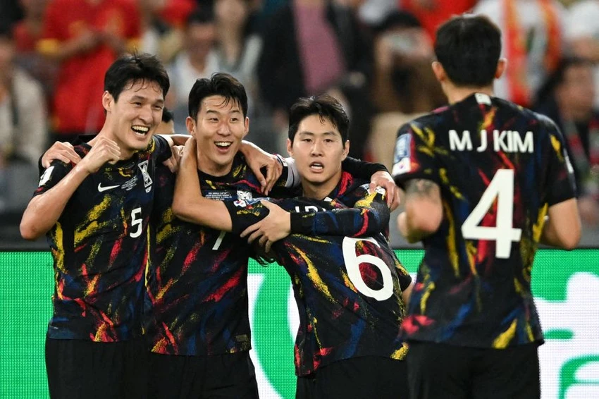 son-heung-min-ruc-sang.jpeg