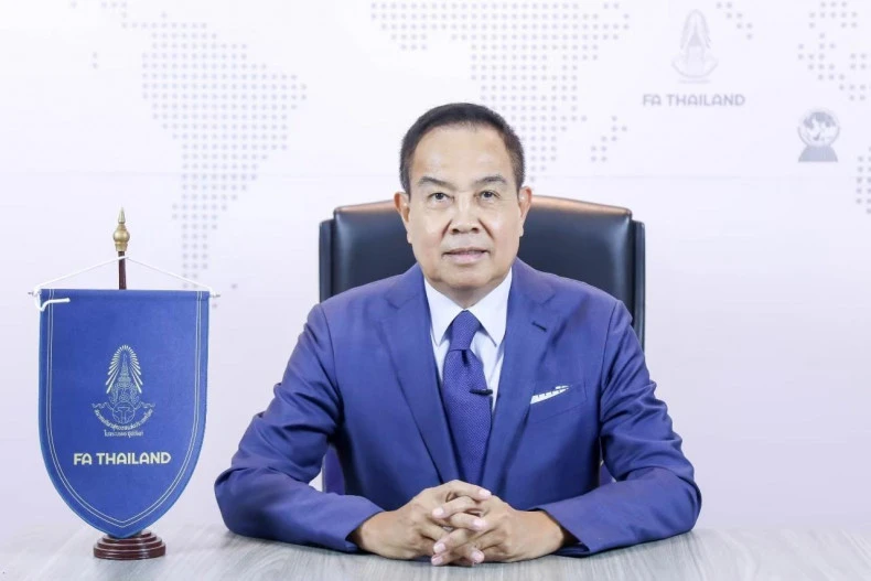 chủ tịch bóng đá Thái Lan từ chức