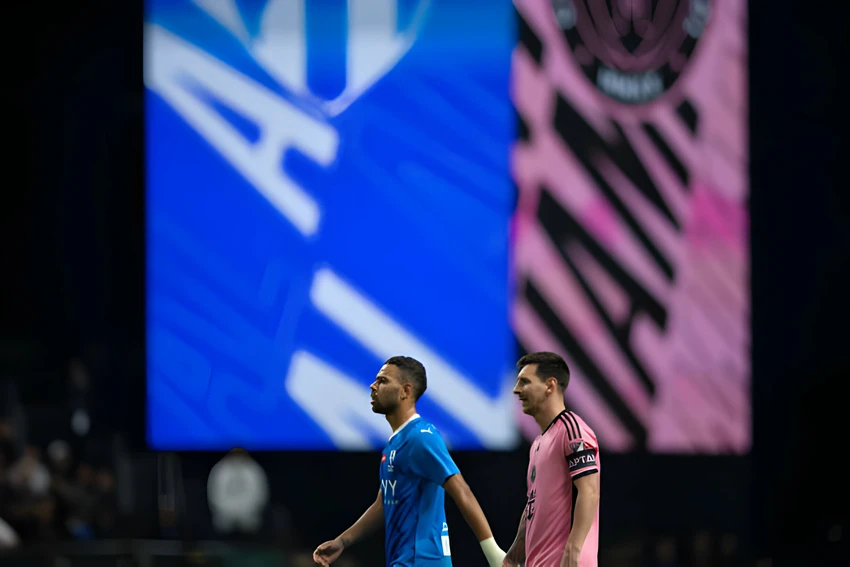 khan-giay-ky-hop-dong-cua-messi-1.jpg