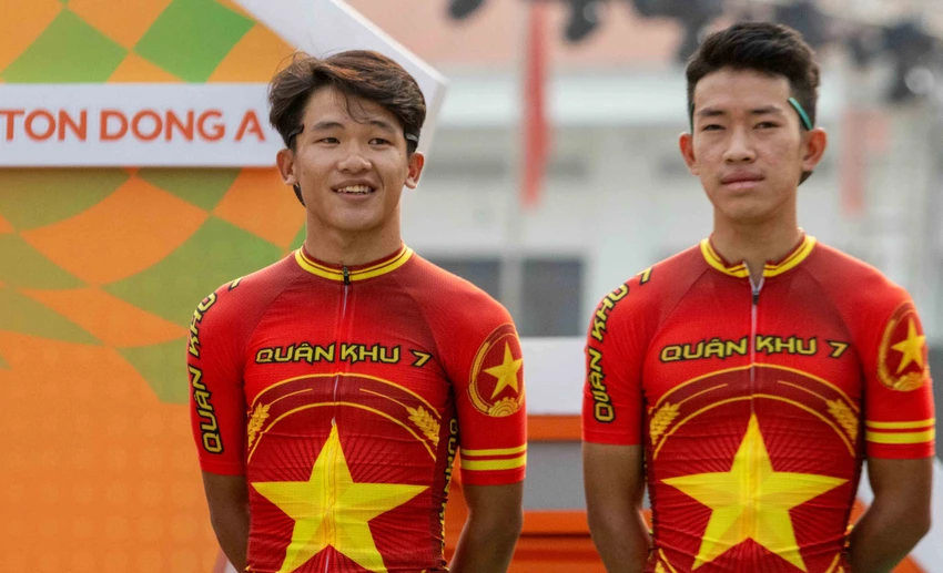 cup-truyen-hinh-xuat-quan-ram-ro--15.jpg