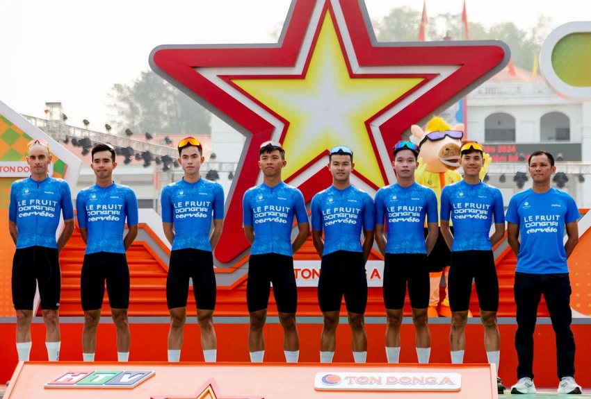 cup-truyen-hinh-xuat-quan-ram-ro-3.jpg