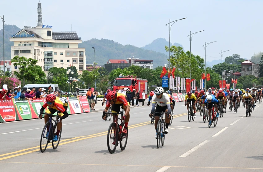 man-solo-cuc-dinh-2.jpg