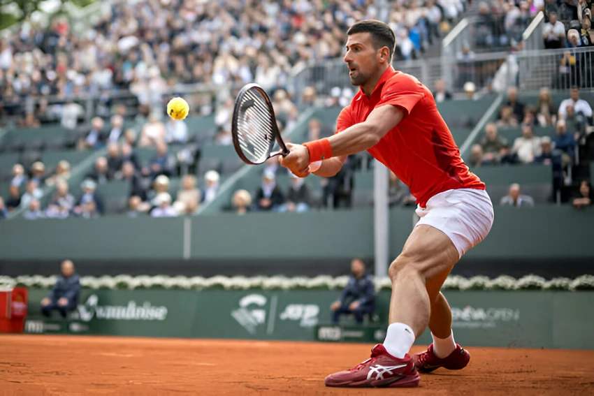 djokovic-thieu-tu-tin-2.jpg