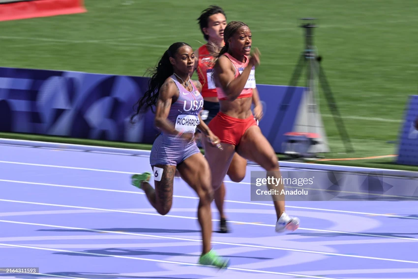 nhi-yen-chia-tay-olympic-paris.jpg