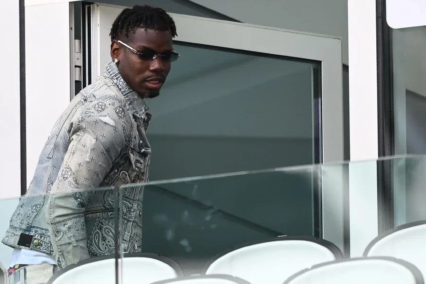 tiền vệ Pogba được giảm án