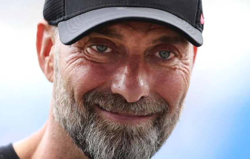 HLV Klopp cài điều khoản lạ vào hợp đồng