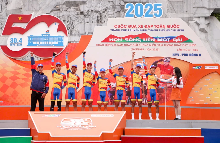 xe-dap-cup-truyen-hinh-6.jpg