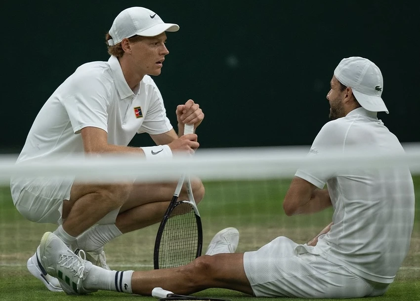 chung-ket-bom-tan-wimbledon-5.jpeg