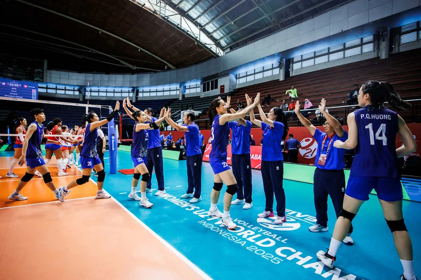 bóng chuyền nữ U-21 Việt Nam