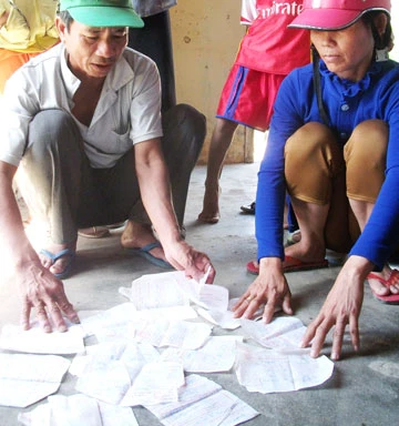 Xã “xiết nợ” tiền hỗ trợ của nông dân ảnh 1 Xã “xiết nợ” tiền hỗ trợ của nông dân ảnh 1