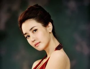 Lee Da Hae bị đồn nằm trong số 30 nghệ sĩ bán dâm ảnh 1