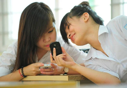 2G đang phải è cổ "gánh" lỗ cho 3G ảnh 1 2G đang phải è cổ "gánh" lỗ cho 3G ảnh 1