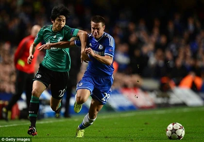 “Báo đen” gầm vang, Chelsea vùi dập Schalke ảnh 3 “Báo đen” gầm vang, Chelsea vùi dập Schalke ảnh 3