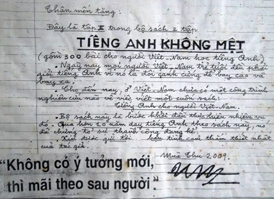 Thầy giáo giỏi toán mê dạy tiếng Anh miễn phí ảnh 2