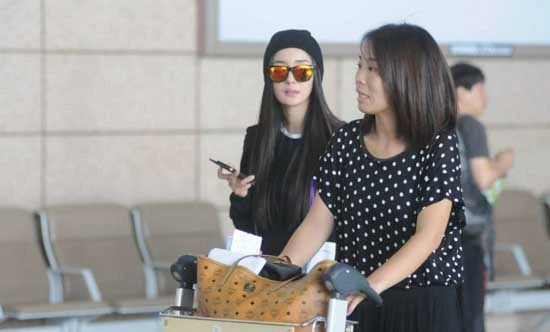 Luật sư Dương Mịch chuẩn bị khởi kiện vụ án "lên giường mua vai" ảnh 3 Luật sư Dương Mịch chuẩn bị khởi kiện vụ án "lên giường mua vai" ảnh 3
