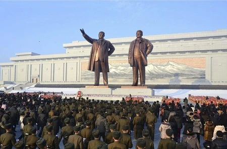 Cô ông Kim Jong-un không dự đại lễ sau khi chồng bị xử tử ảnh 2 Cô ông Kim Jong-un không dự đại lễ sau khi chồng bị xử tử ảnh 2