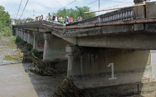 Philippines tan hoang sau siêu bão ảnh 3 Philippines tan hoang sau siêu bão ảnh 3