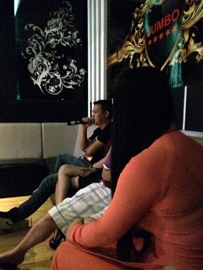 Công nghệ móc tiền khách Nhật của karaoke thác loạn Sài Gòn ảnh 2