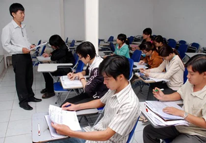 Đi mượn… giảng viên ảnh 1 Đi mượn… giảng viên ảnh 1