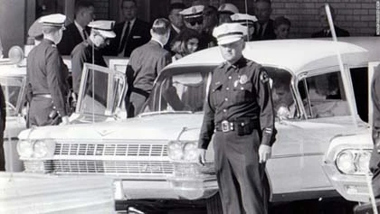 Ngày định mệnh của tổng thống bị ám sát Kennedy ảnh 19 Ngày định mệnh của tổng thống bị ám sát Kennedy ảnh 19