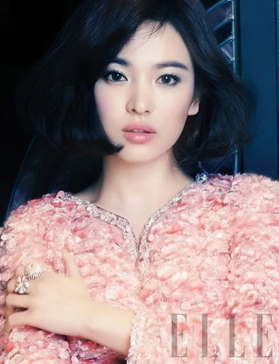 Song Hye Kyo 'làm mẹ' từ khi còn tuổi teen ảnh 1 Song Hye Kyo 'làm mẹ' từ khi còn tuổi teen ảnh 1