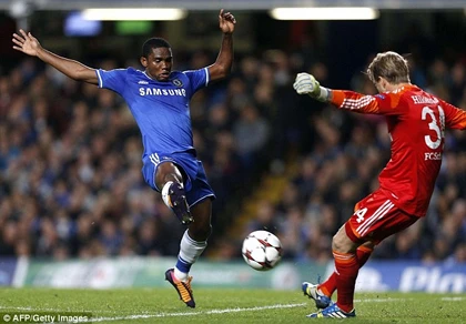 “Báo đen” gầm vang, Chelsea vùi dập Schalke ảnh 1 “Báo đen” gầm vang, Chelsea vùi dập Schalke ảnh 1