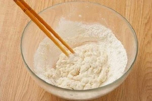Bánh bao hoa mai đẹp mắt đón xuân về ảnh 2