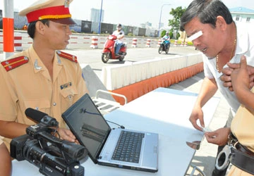 Thắc mắc với “giấy nợ” phạt nguội ảnh 1 Thắc mắc với “giấy nợ” phạt nguội ảnh 1
