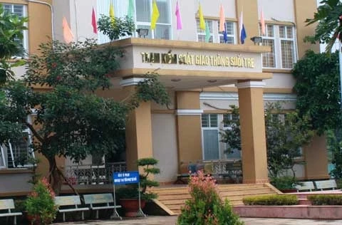 Vụ Trạm phó CSGT Dầu Giây bị thuộc cấp bắn chết: Tìm thấy 7 đầu đạn ảnh 1 Vụ Trạm phó CSGT Dầu Giây bị thuộc cấp bắn chết: Tìm thấy 7 đầu đạn ảnh 1