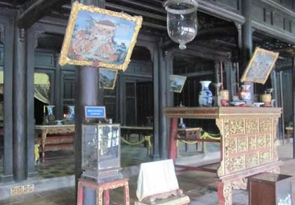 Lăng Tự Đức bị trộm cổ vật ảnh 1
