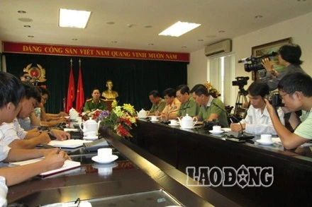 Vụ Trạm phó CSGT Dầu Giây bị thuộc cấp bắn chết: Hai chiến sĩ CSGT vẫn đang trong tình trạng hôn mê sâu ảnh 1