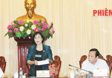 Tỉnh nghèo nhưng công sở lộng lẫy ảnh 1 Tỉnh nghèo nhưng công sở lộng lẫy ảnh 1