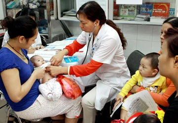 Từ 11-11, TP.HCM tiêm trở lại vaccine Quinvaxem ảnh 1 Từ 11-11, TP.HCM tiêm trở lại vaccine Quinvaxem ảnh 1