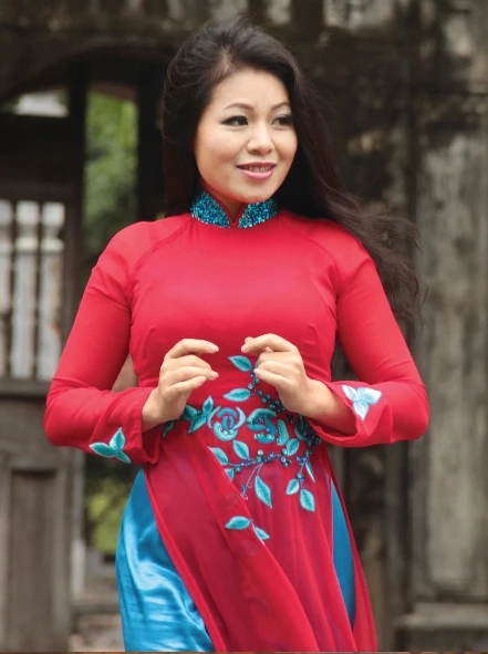 Anh Thơ dốc hết tâm can để hát chia ly ảnh 1 Anh Thơ dốc hết tâm can để hát chia ly ảnh 1