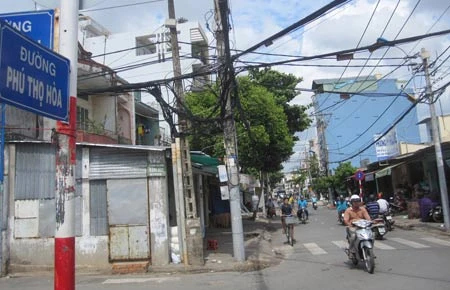 Hành trình trở thành đại gia của bà chủ lò bún ảnh 2 Hành trình trở thành đại gia của bà chủ lò bún ảnh 2