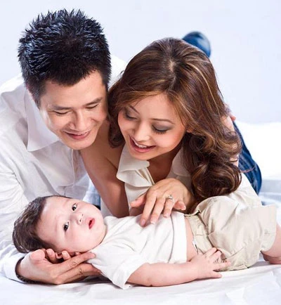 Quang Dũng - Jennifer Phạm: Những cột mốc đáng nhớ ảnh 3 Quang Dũng - Jennifer Phạm: Những cột mốc đáng nhớ ảnh 3