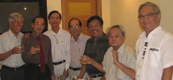 Nguyệt san Văn Chương Ngày Nay "Chào xuân Nhâm Thìn" ảnh 2 Nguyệt san Văn Chương Ngày Nay "Chào xuân Nhâm Thìn" ảnh 2