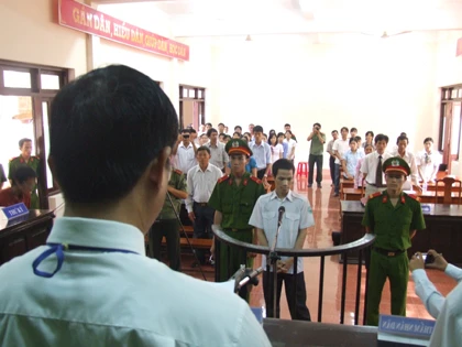 Kỳ án hiếp dâm, giết người ở Bình Phước: Bị cáo Mai trắng án ảnh 2 Kỳ án hiếp dâm, giết người ở Bình Phước: Bị cáo Mai trắng án ảnh 2