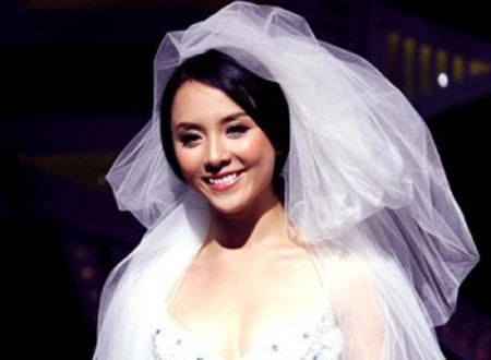 Chê showbiz, hoa hậu Việt kinh doanh kiếm đậm ảnh 1 Chê showbiz, hoa hậu Việt kinh doanh kiếm đậm ảnh 1