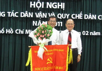 Công tác dân vận tập trung vào bức xúc của dân ảnh 1