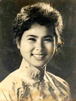 Thơ Xuân Quỳnh dịch sang tiếng Pháp ảnh 1 Thơ Xuân Quỳnh dịch sang tiếng Pháp ảnh 1