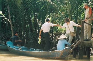 Còn đâu những chuyến đò xưa… ảnh 2 Còn đâu những chuyến đò xưa… ảnh 2