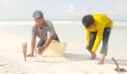 Đầu năm xông biển Hoàng Sa ảnh 3 Đầu năm xông biển Hoàng Sa ảnh 3