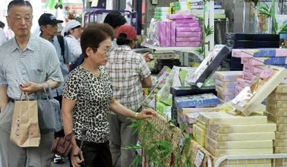Người già Nhật ăn cắp vặt vì cô đơn ảnh 1 Người già Nhật ăn cắp vặt vì cô đơn ảnh 1