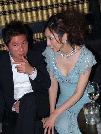 Tú bà bị bắt, lộ giá đi "ăn tối" của sao Hoa ngữ ảnh 14 Tú bà bị bắt, lộ giá đi "ăn tối" của sao Hoa ngữ ảnh 14